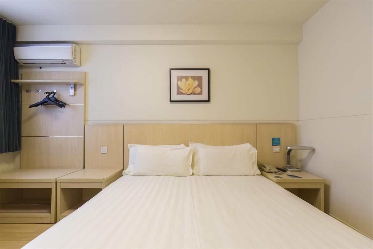 Jinjiang Inn Xianning Yinquan Avenue Hot Spring Hotel Экстерьер фото