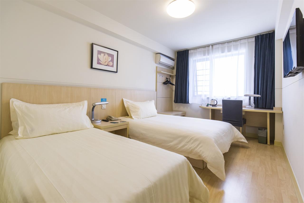 Jinjiang Inn Xianning Yinquan Avenue Hot Spring Hotel Экстерьер фото